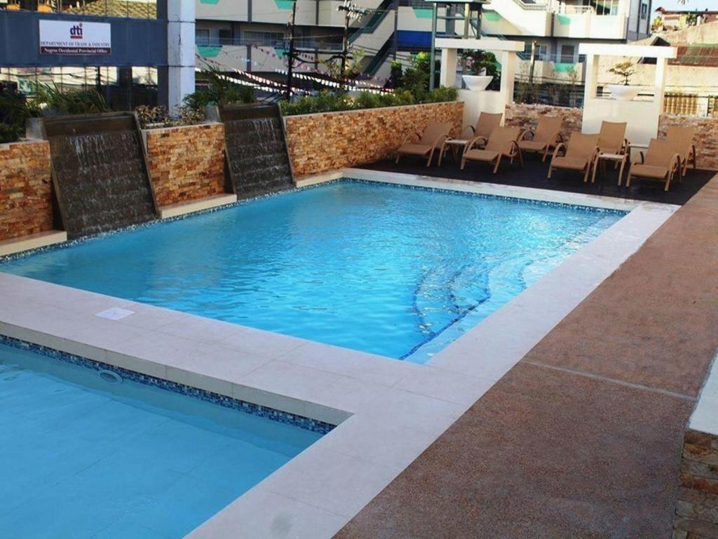 Mo2 Westown Hotel San Juan Баколод Екстер'єр фото