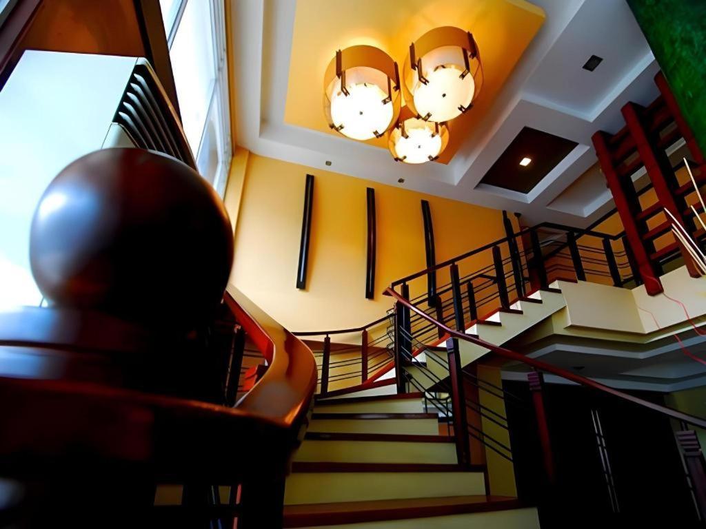 Mo2 Westown Hotel San Juan Баколод Екстер'єр фото