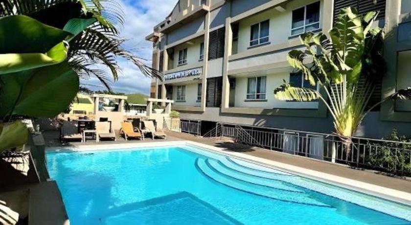 Mo2 Westown Hotel San Juan Баколод Екстер'єр фото